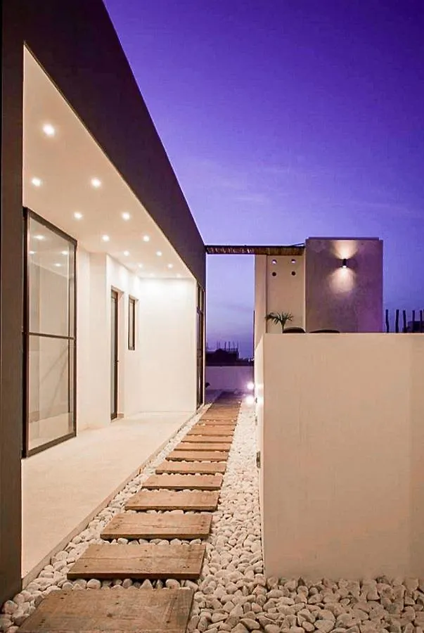 Dewl Residences: Zazil 20 Playa del Carmen Aparthotel